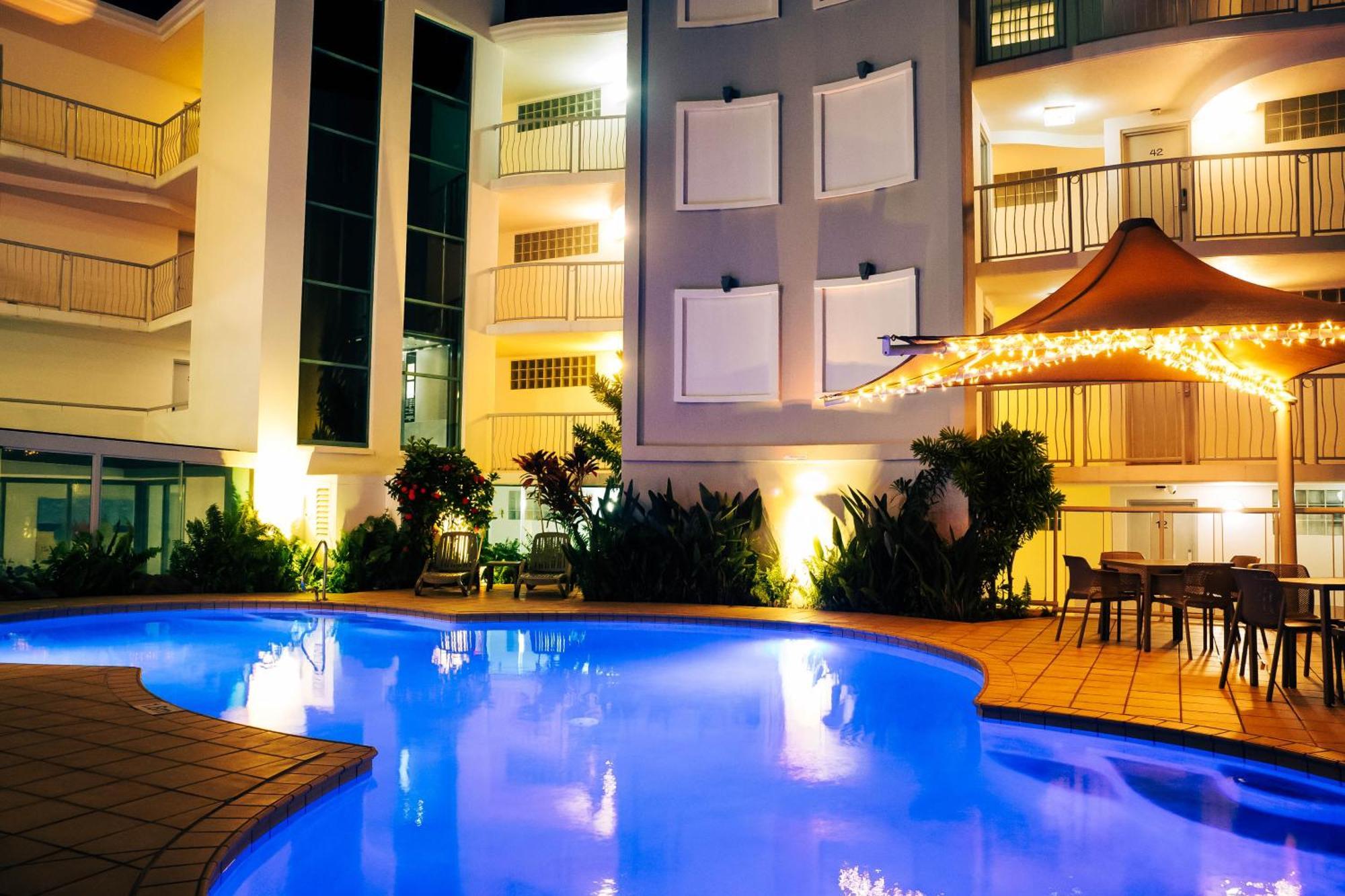 Grand Palais Boolarong Beachside Apartments Александра-Хедленд Экстерьер фото